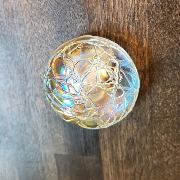 Anton Intaglio Irridescent Paper Weight - Picture 2 of 7